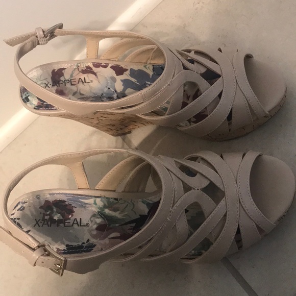 X•APPEAL Wedges - Picture 3 of 3